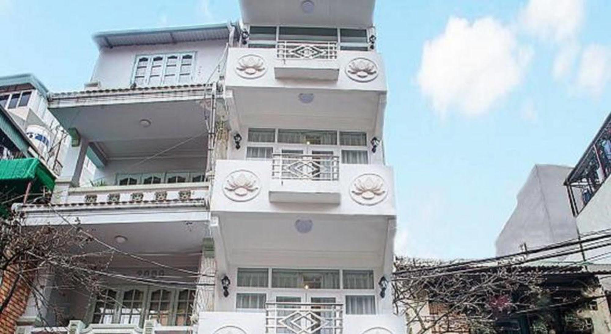 Lotus Village Hotel Hanoi Luaran gambar